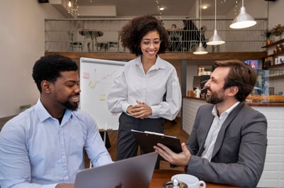 Como engajar colaboradores em treinamentos online com eficácia